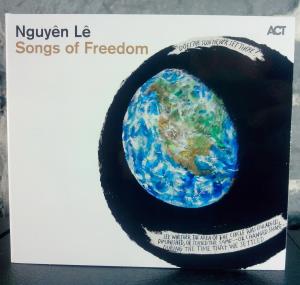 Songs of Freedom (00)